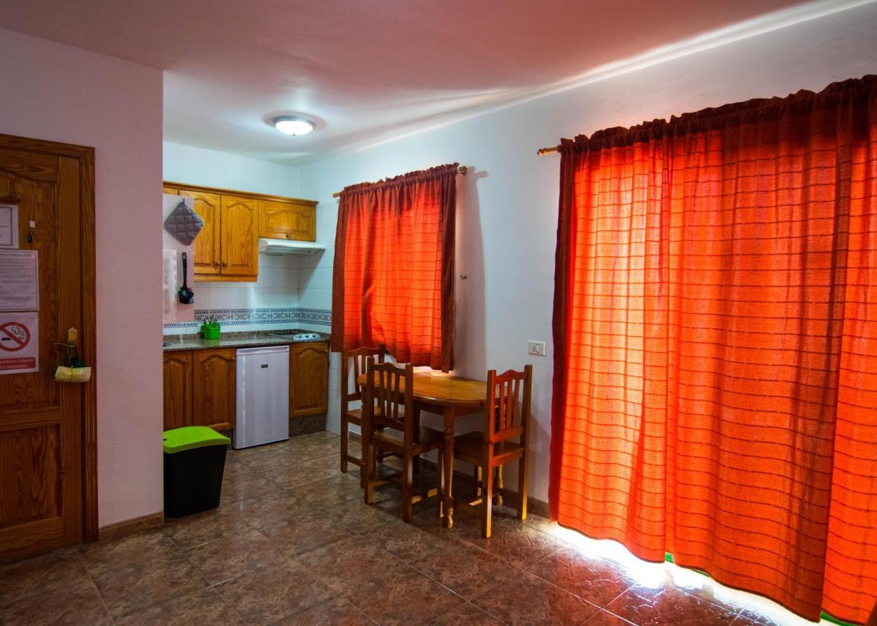 Apartamentos Alcala - Tenerife ภายนอก รูปภาพ